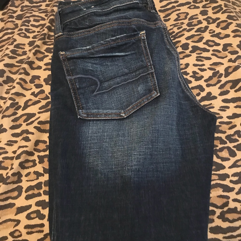 American eagle straight legged jeans super stretch